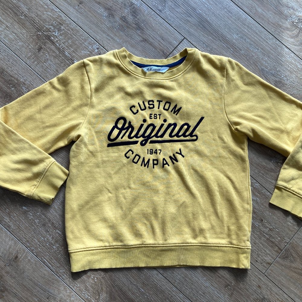 H & M Yellow Boy's Sweatshirt Size 8-10